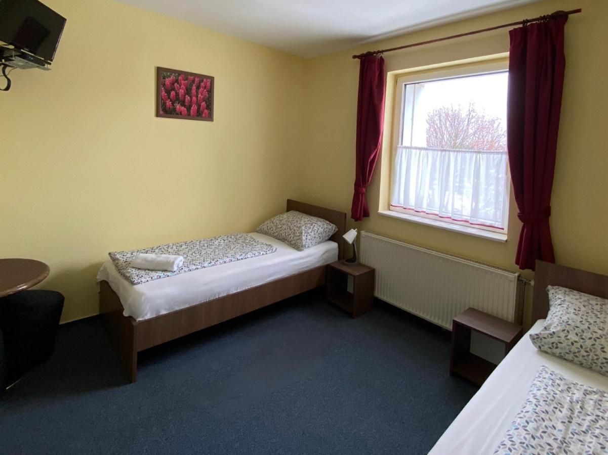 Panama Motel Székesfehérvár Zewnętrze zdjęcie