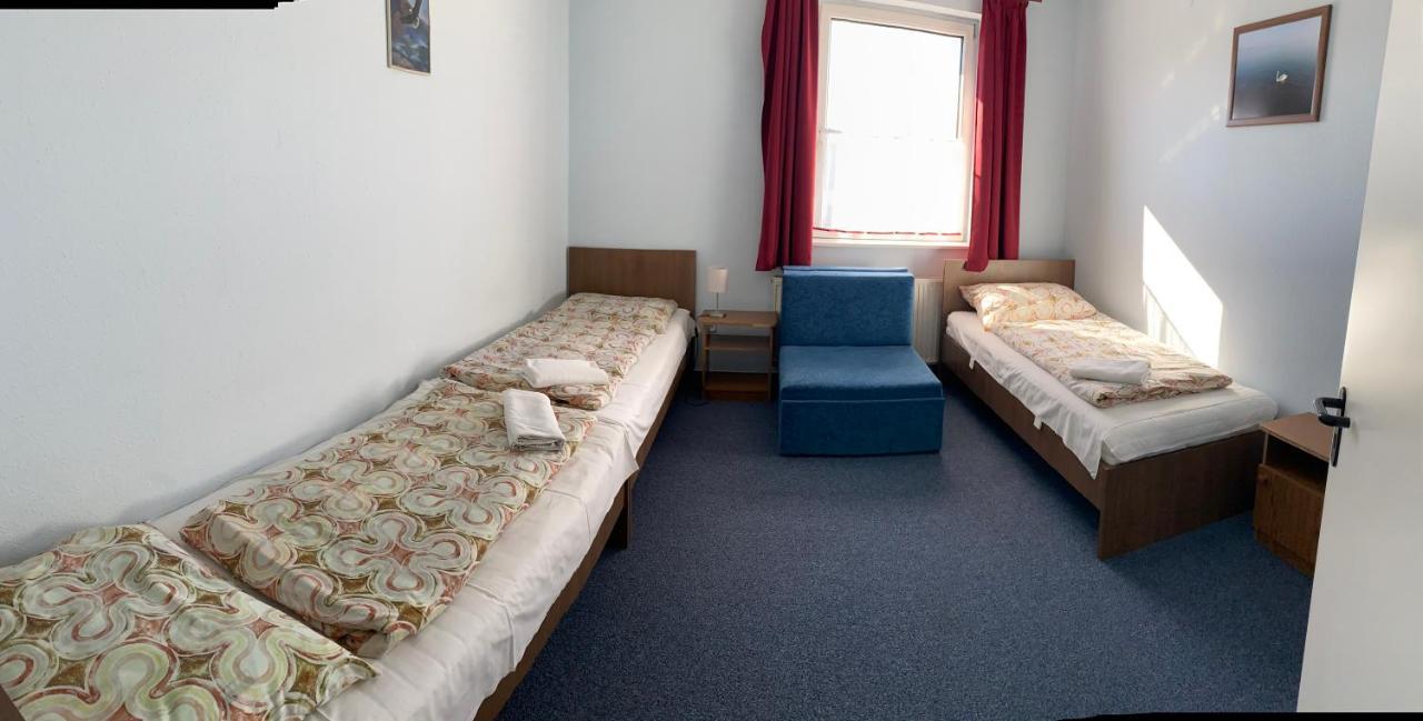 Panama Motel Székesfehérvár Zewnętrze zdjęcie