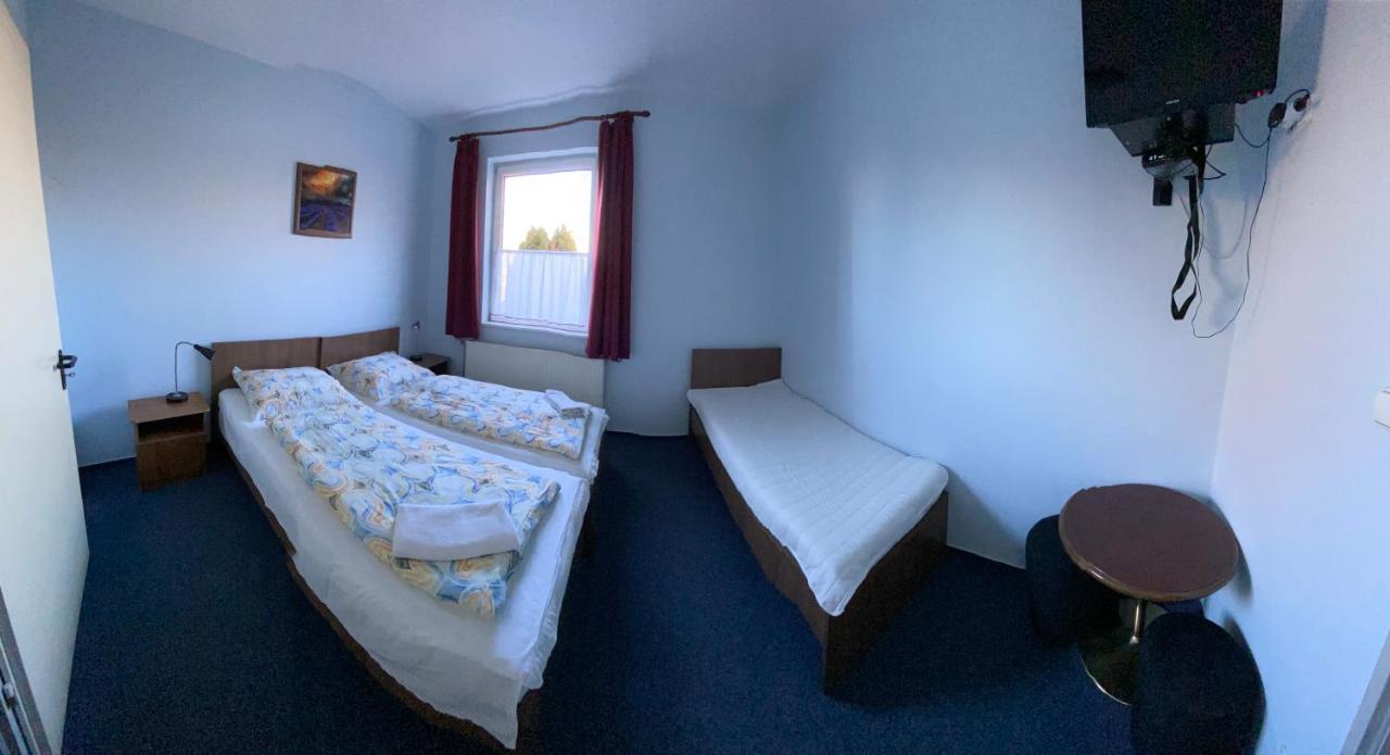 Panama Motel Székesfehérvár Zewnętrze zdjęcie