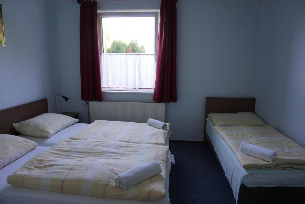 Panama Motel Székesfehérvár Zewnętrze zdjęcie