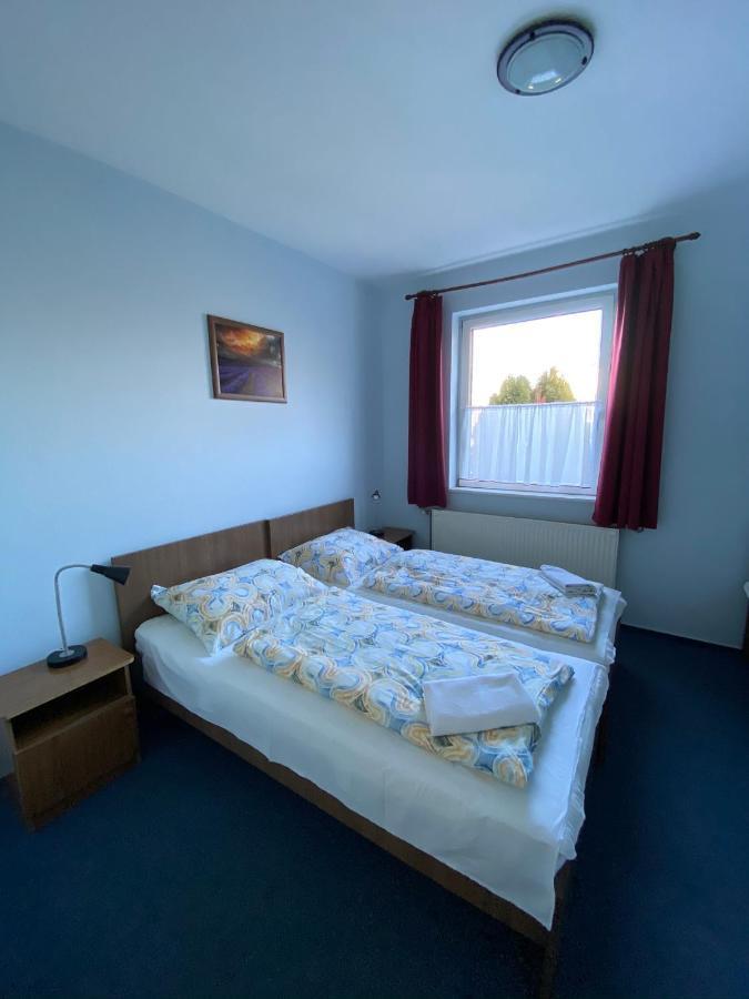 Panama Motel Székesfehérvár Zewnętrze zdjęcie